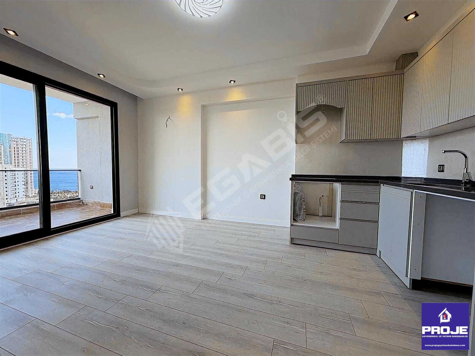 KUMKUYU PLAJINA 5 DK PANORAMİK DENİZ MANZARALI AQUAPARKLI 1+1 - 6