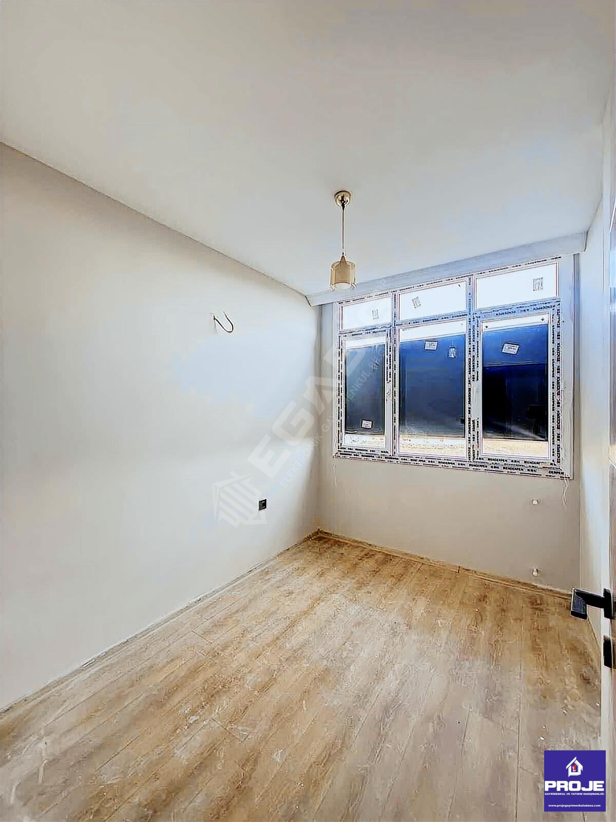 OSMNGAZİ'DE,VİVA AVM ARKASI,BULVARA 1DK,ANKASTRELİ,AVİZELİ,SIFIR - 18