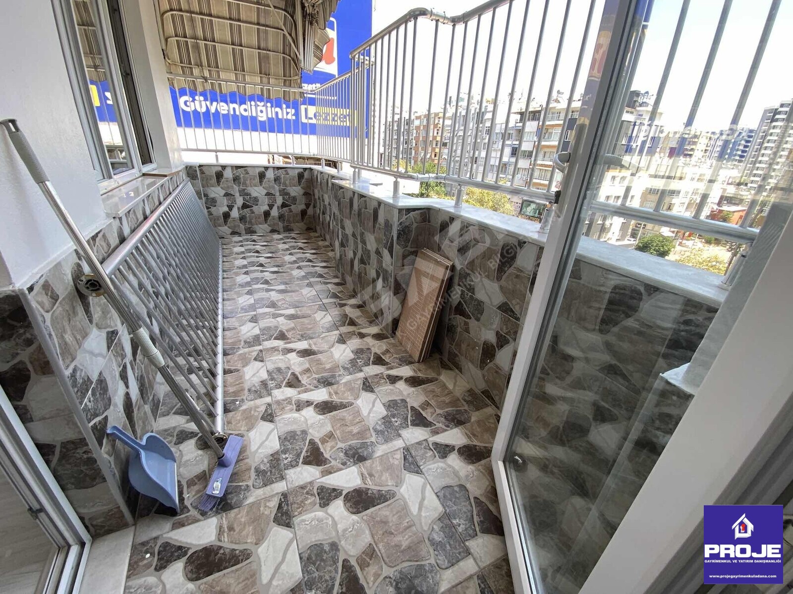 HATASIZ,XXL DAİRE,MERKZİ LOKASYN,BULVR ÜZERİ,4+1,AÇIK OTOPARKLI - 15
