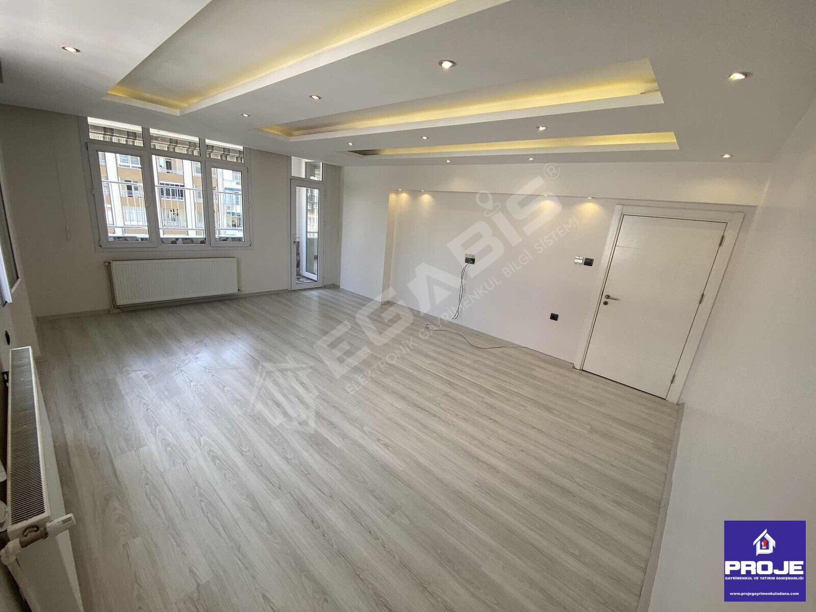 HATASIZ,XXL DAİRE,MERKZİ LOKASYN,BULVR ÜZERİ,4+1,AÇIK OTOPARKLI - 18