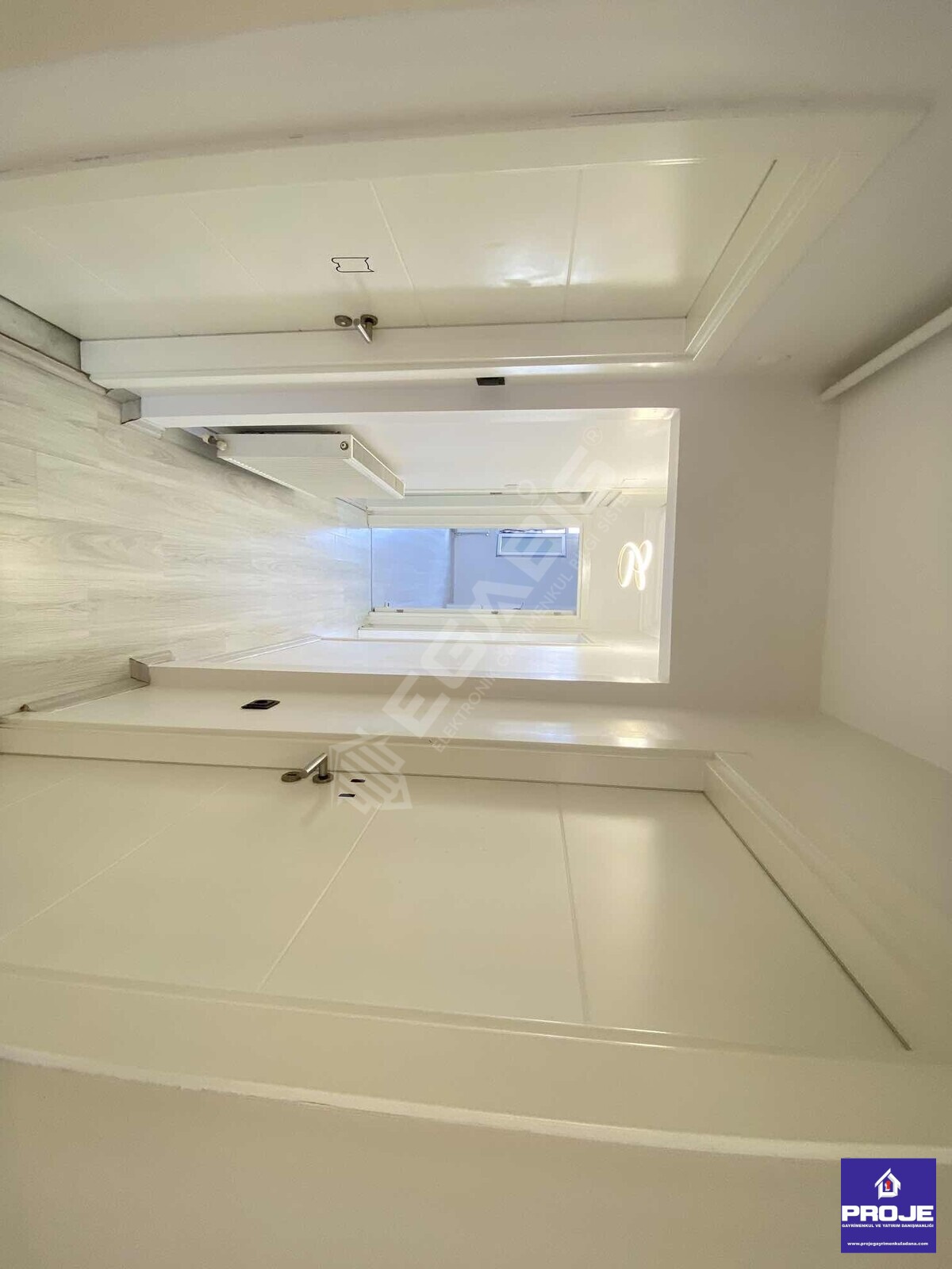 HATASIZ,XXL DAİRE,MERKZİ LOKASYN,BULVR ÜZERİ,4+1,AÇIK OTOPARKLI - 20