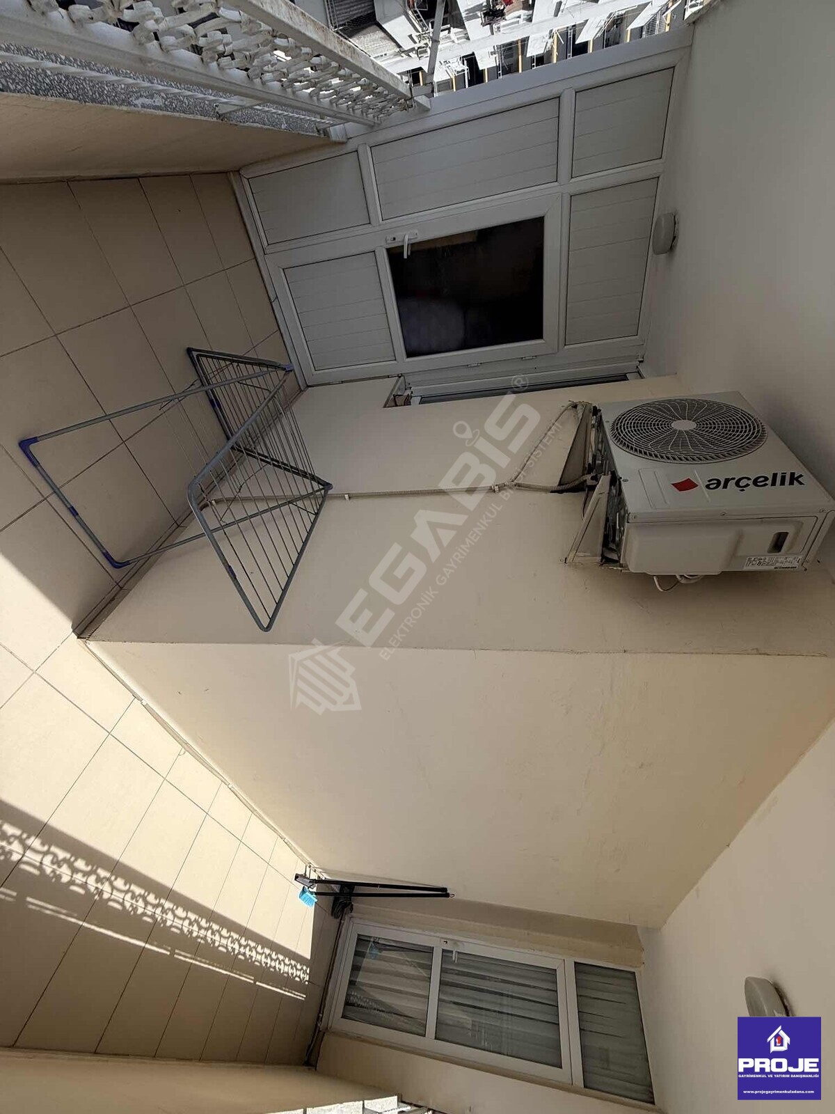 MAVİ BULVAR ÜZERİ ÇOK GENİŞ MASRAFSIZ DOĞALGAZLI DAİRE - 13