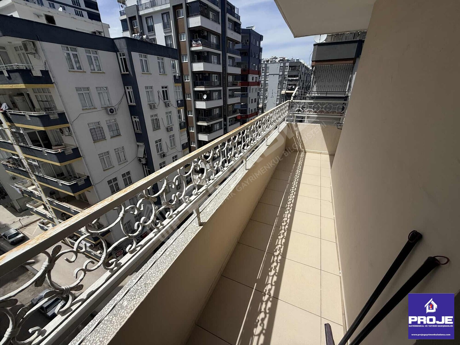 MAVİ BULVAR ÜZERİ ÇOK GENİŞ MASRAFSIZ DOĞALGAZLI DAİRE - 14