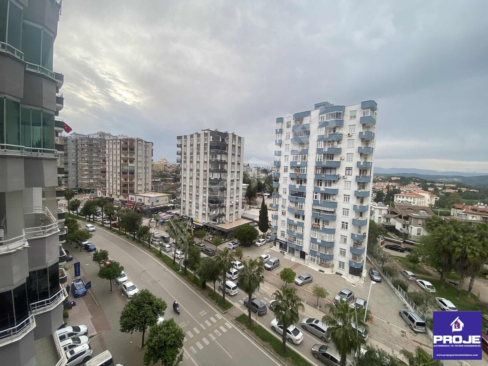 DEMİREL BULVAR ÜZERİ,GÖL MANZARALI,KOMBİLİ,GENİŞ OTURUMLU - 3
