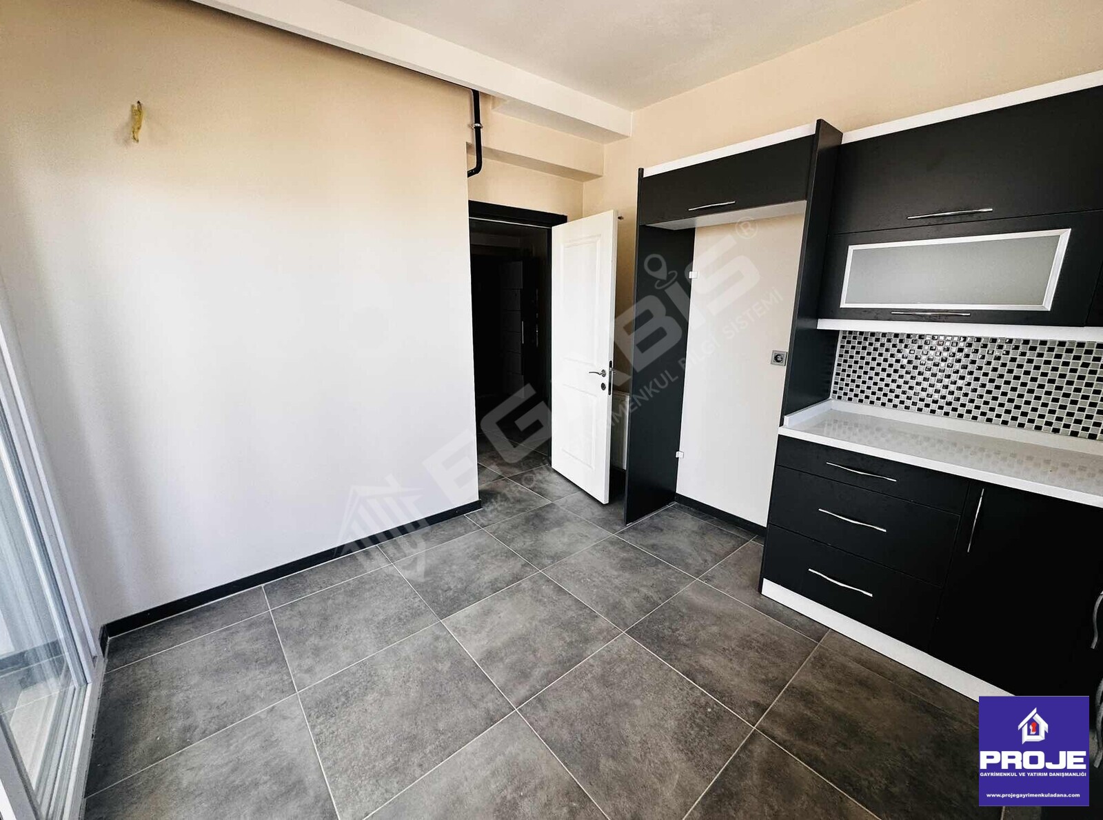AYDINLAR MH GÜVENLİKLİ OTOPARKLI 3+1 KİRALIK DAİRE - 10