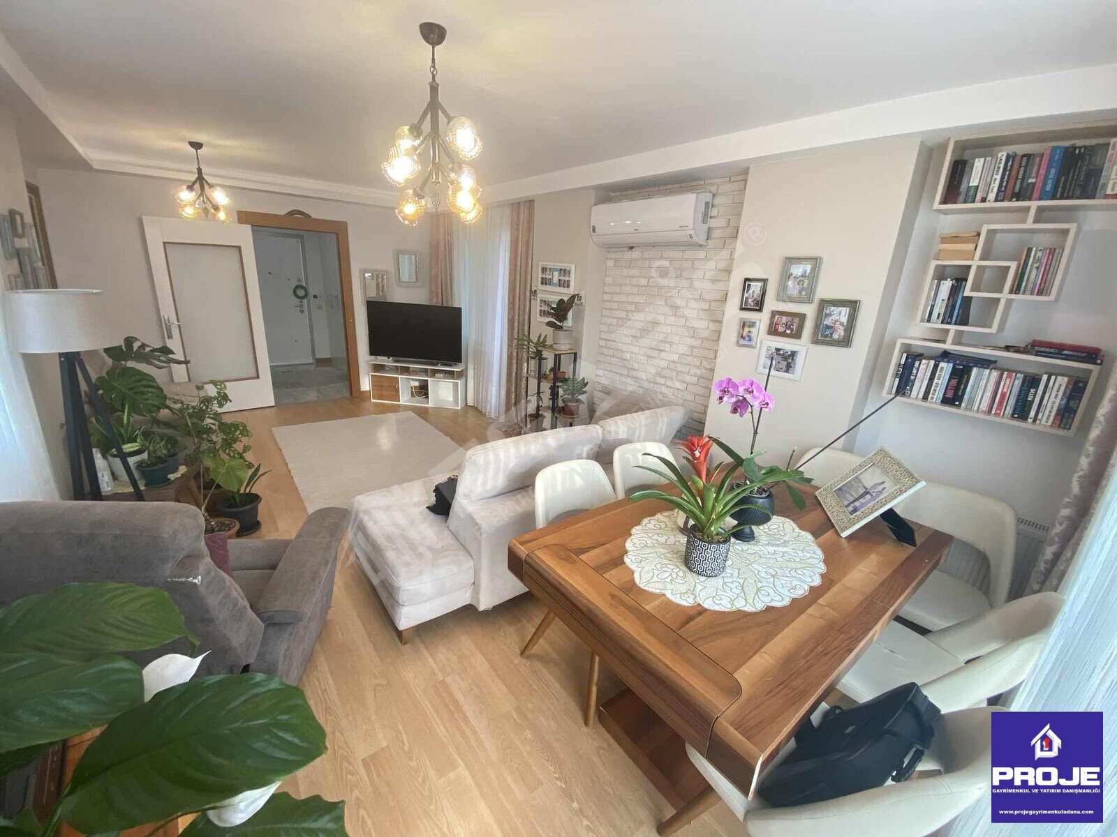 KREDİ SINIRI YOK,M1 REAL KARŞISI,CEPHELERİ AÇIK,EXTRALI - 22
