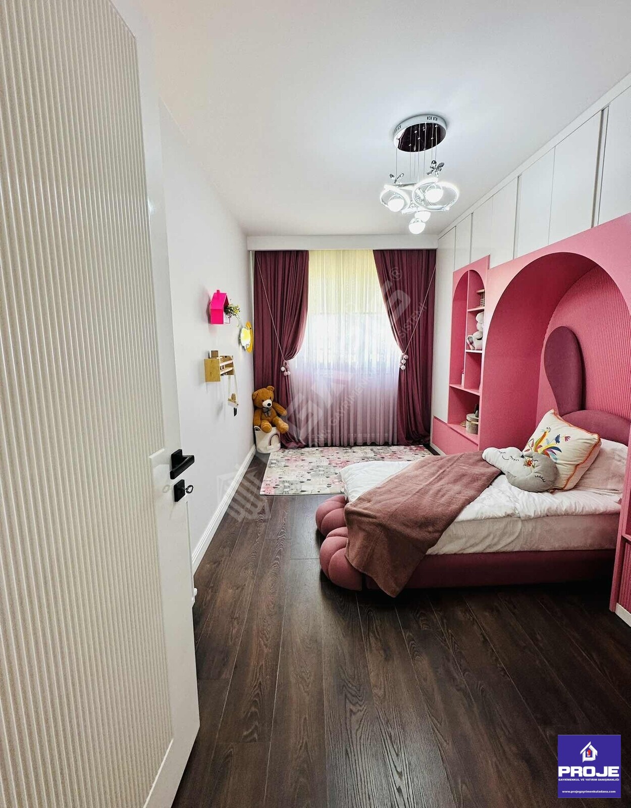 ESENTEPE FUAR ALANI CİVARI 4+1 LÜKS SİTE İÇİ DAİRE - 4