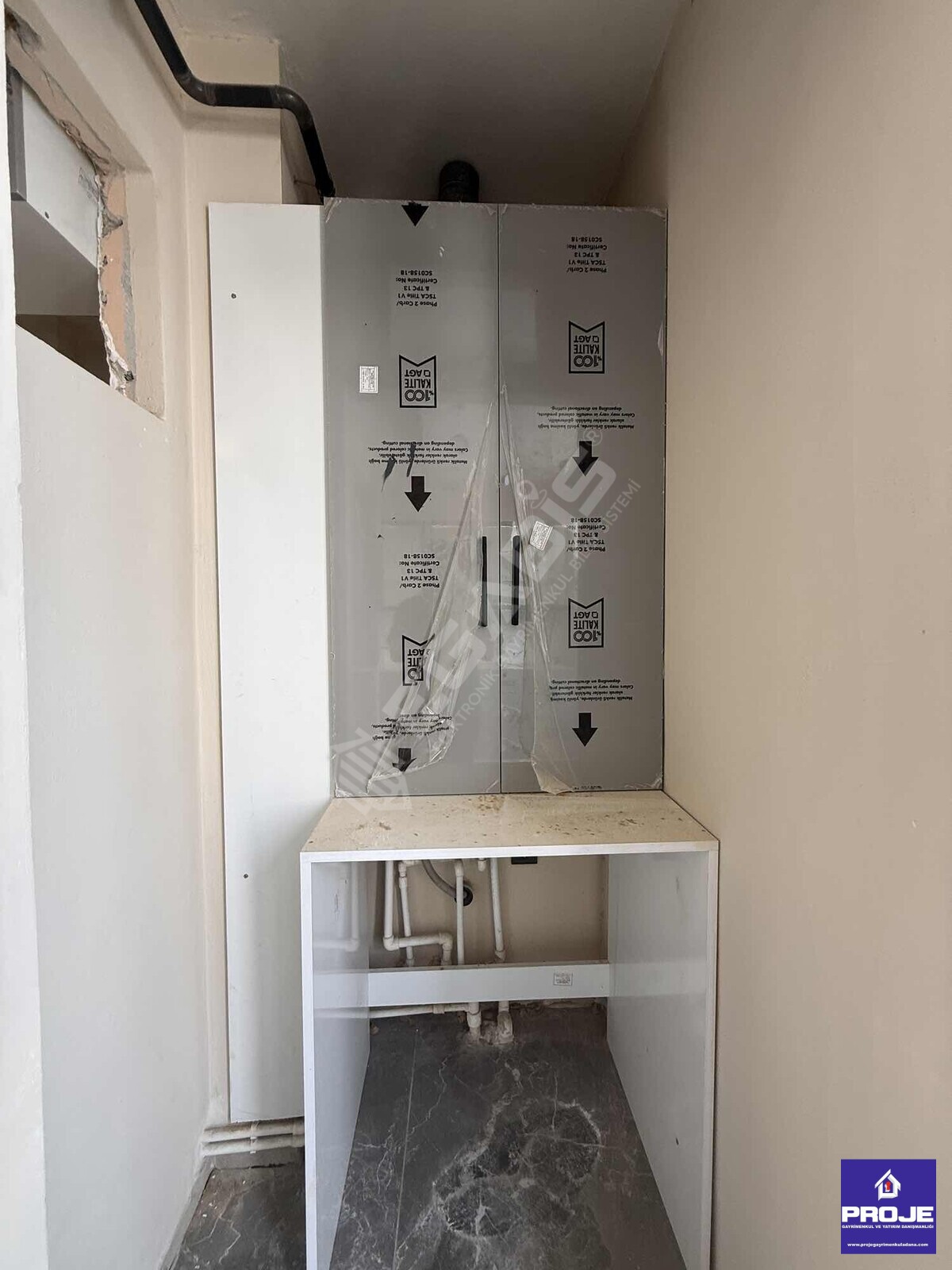 MAHFESIĞMAZ T.ÖZAL CİVARI GENİŞ İÇİ FULL YAPILI 4+1 DAİRE - 25