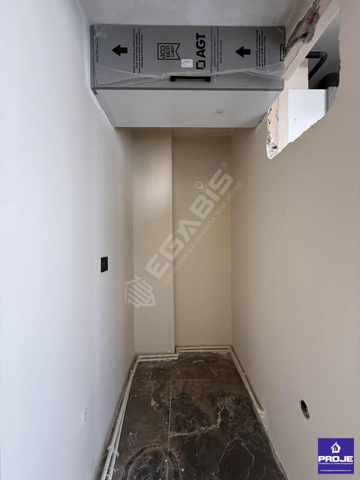 MAHFESIĞMAZ T.ÖZAL CİVARI GENİŞ İÇİ FULL YAPILI 4+1 DAİRE - 26