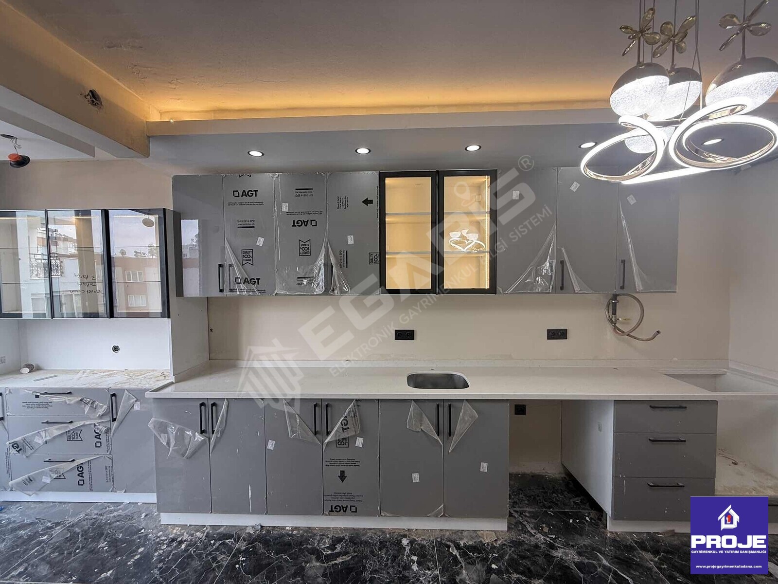 MAHFESIĞMAZ T.ÖZAL CİVARI GENİŞ İÇİ FULL YAPILI 4+1 DAİRE - 27