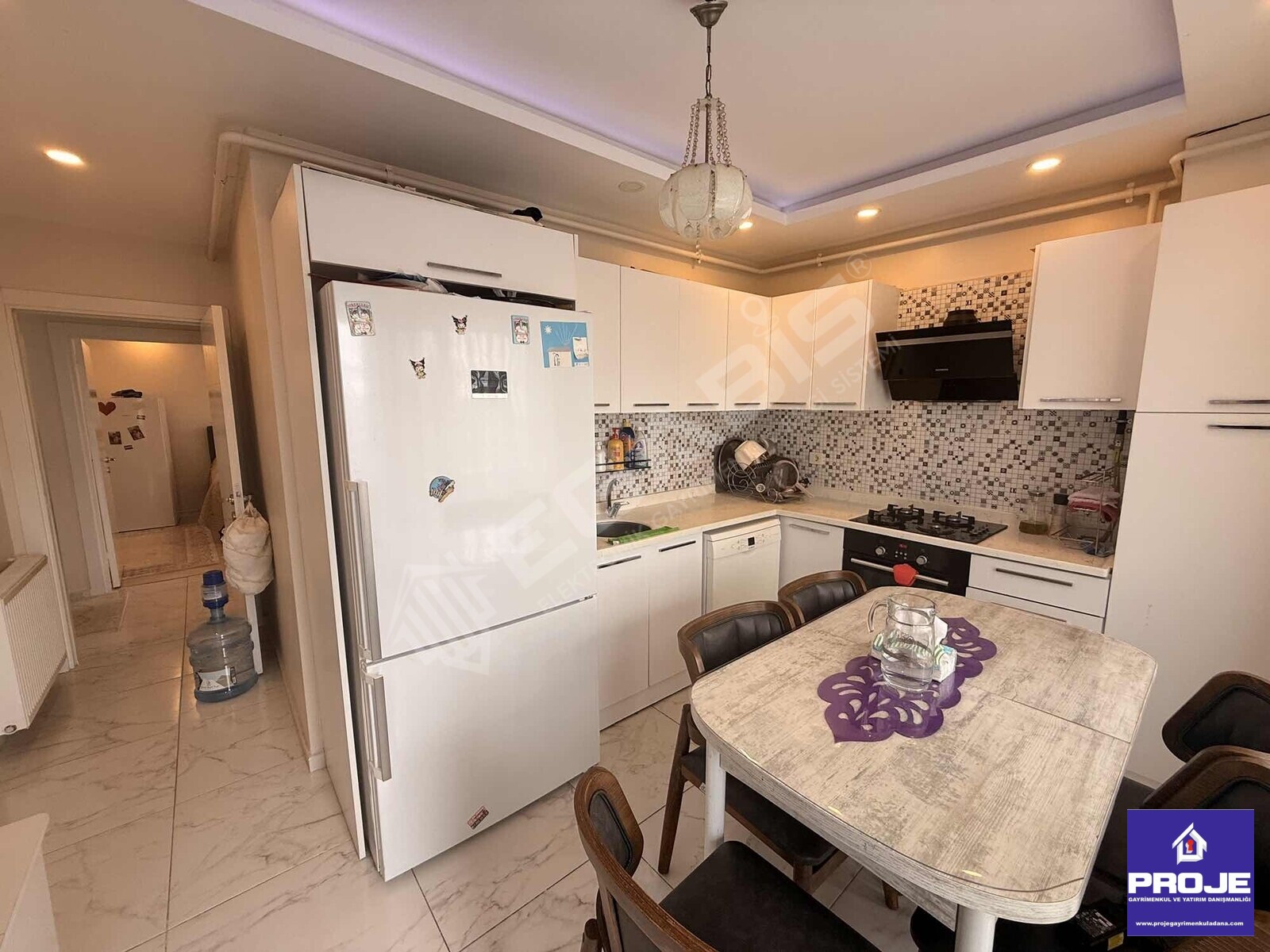 HUZUREVLERİ GENİŞ OTURUM İÇİ YAPILI ÇİFT BANYO 3+1 KAPALI MUTFAK - 13