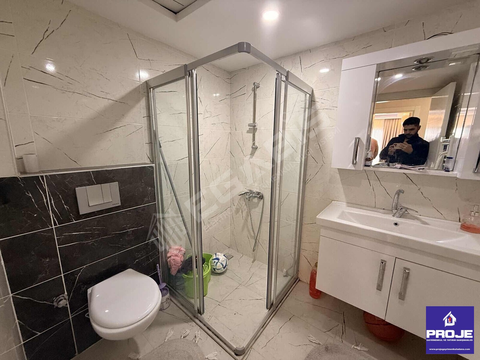 HUZUREVLERİ GENİŞ OTURUM İÇİ YAPILI ÇİFT BANYO 3+1 KAPALI MUTFAK - 20
