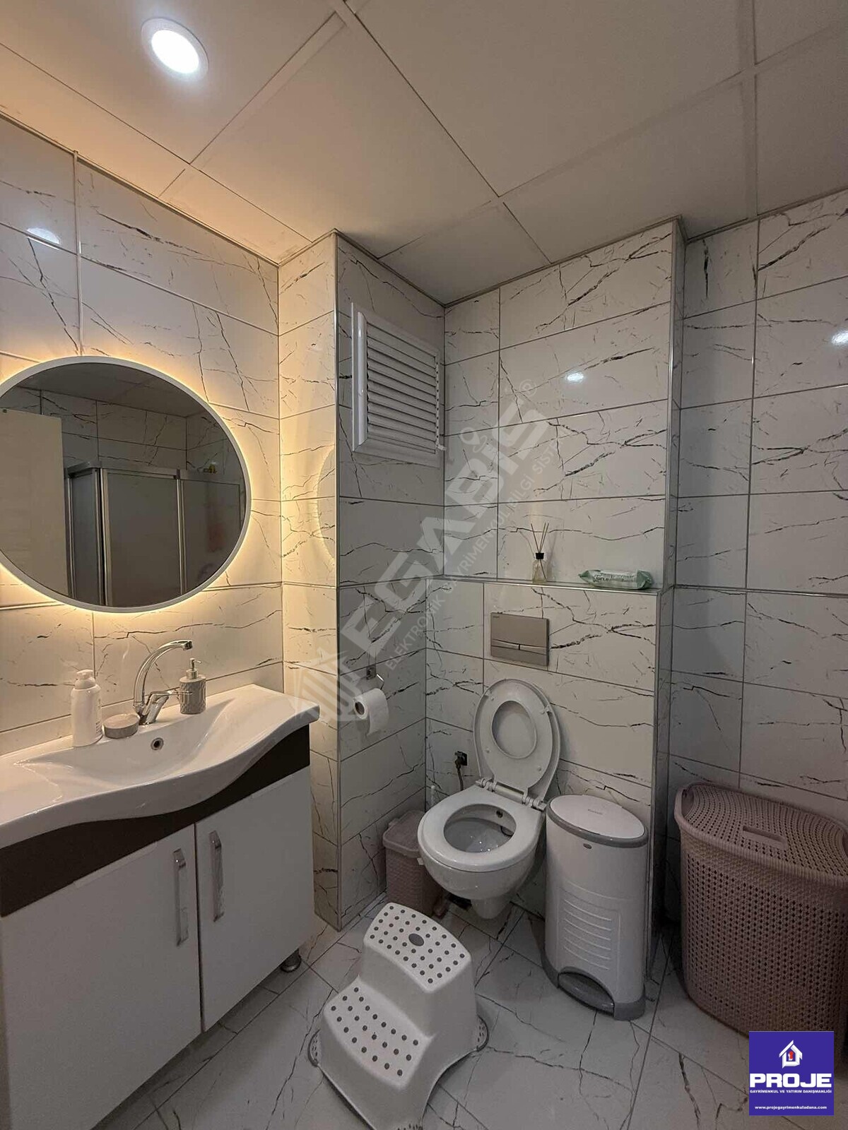 DENİZLİ SEMT PAZARI YANI FULL YAPILI MERKEZİ KONUM 3+1 DAİRE - 12