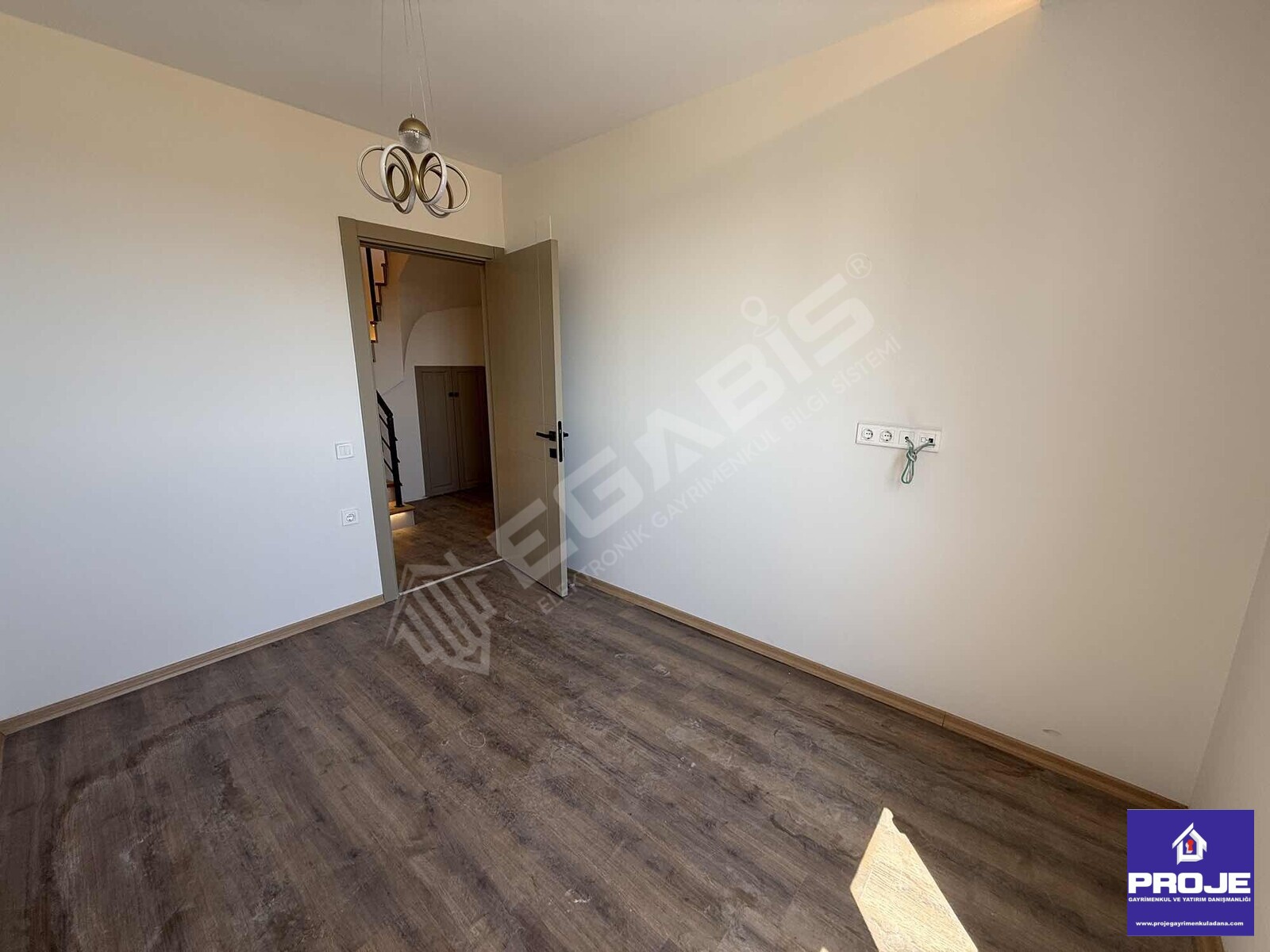 KABASAKAL SİTE İÇİ TERASLI MASRAFSIZ 5+1 SATILIK DUBLEX DAİRE - 13
