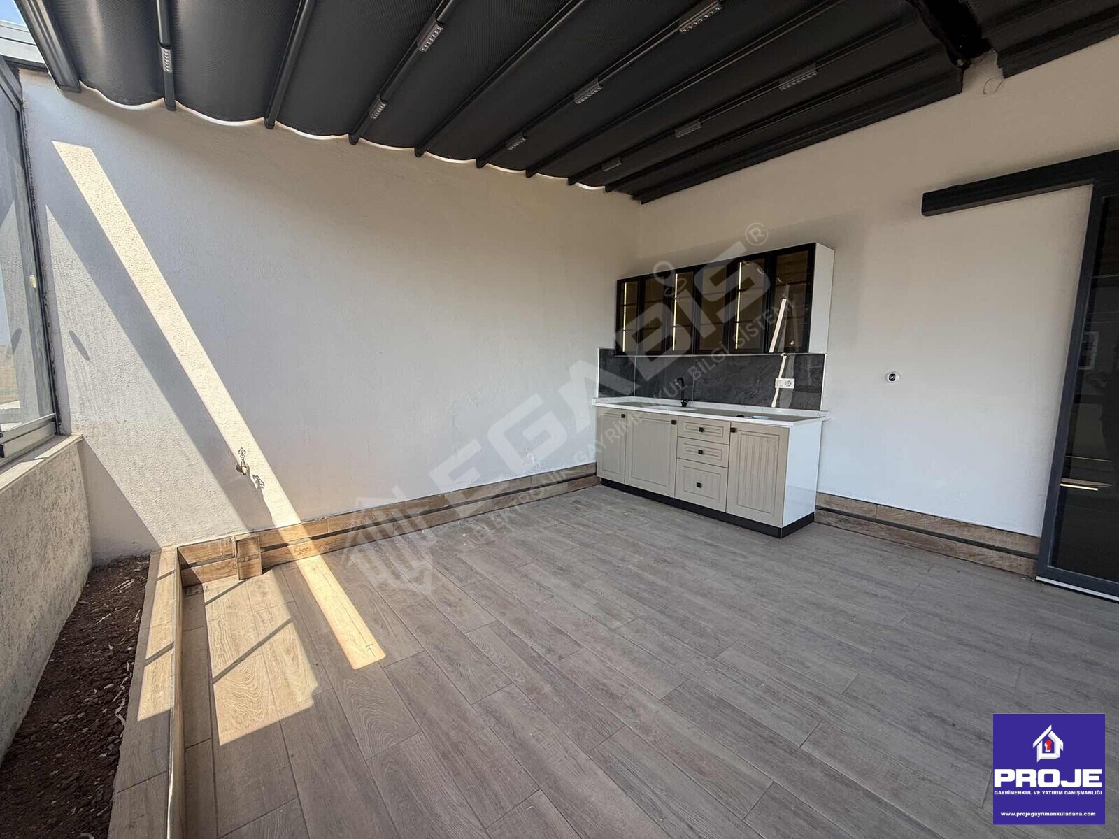KABASAKAL SİTE İÇİ TERASLI MASRAFSIZ 5+1 SATILIK DUBLEX DAİRE - 33