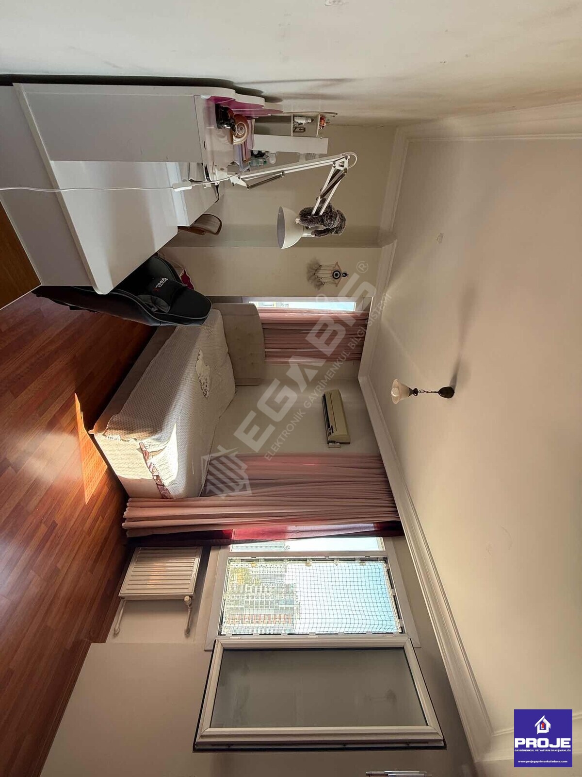 YURT MAHALLESİ HAYALPARK BUL. ÜZ. 4+1 KAPALI HER KAT TEK DAİRE! - 3