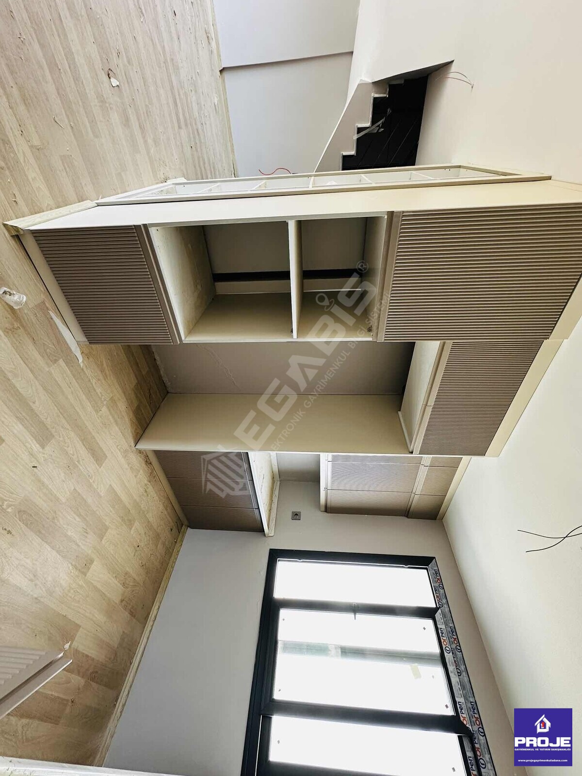 ÇINARLI'DA 3+1 BAHÇELİ SIFIR KİRALIK LOFT VİLLA - 8