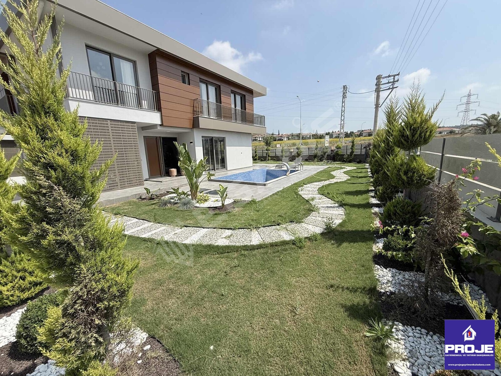 SEÇKİN YAŞAMIN YENİ SİMGESİ ULTRA LÜX 5+1 VİLLALAR SİZLERLE..