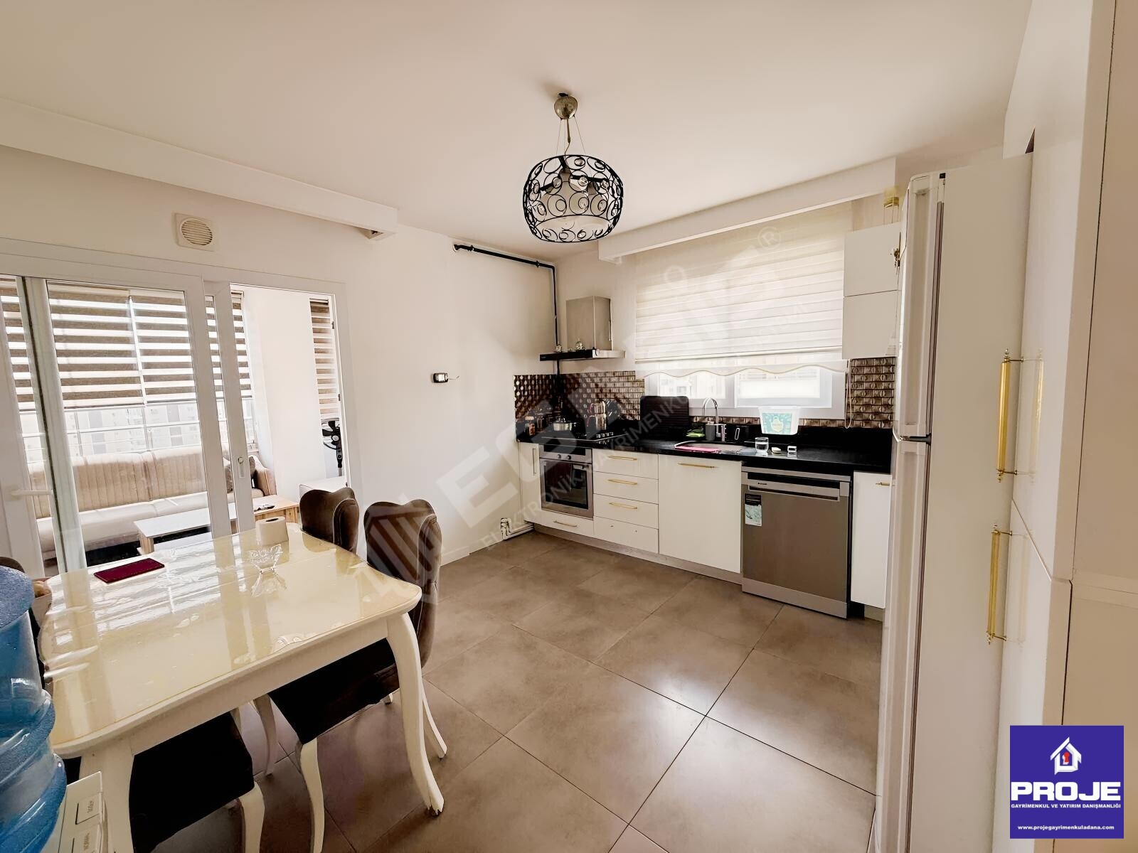 AYDINLAR KIYIBOYU HAVUZLU SİTEDE BULVAR ÜZERİ 3+1 SATILIK DAİRE - 8