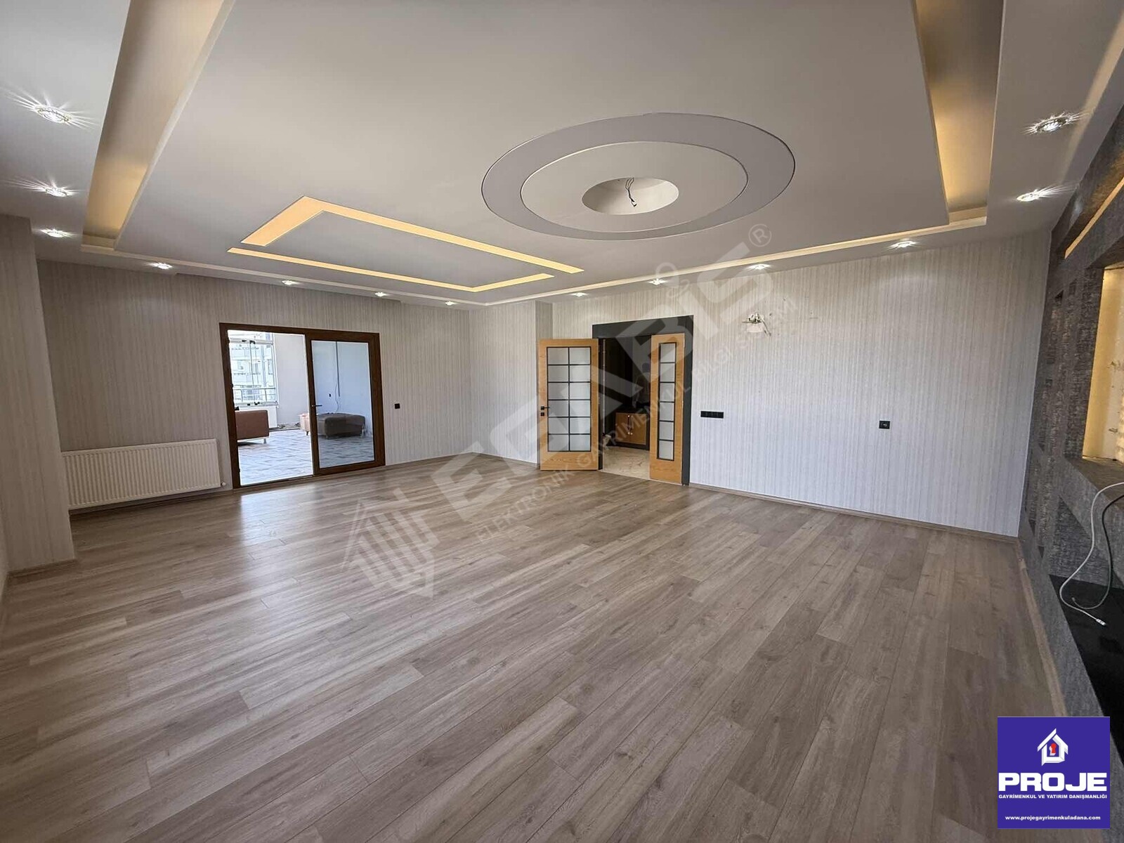 ÖZEL DAİREMİZ SATIŞTA! HER KAT TEK DAİRE SİTE İÇİ 4+1 DAİRE - 24