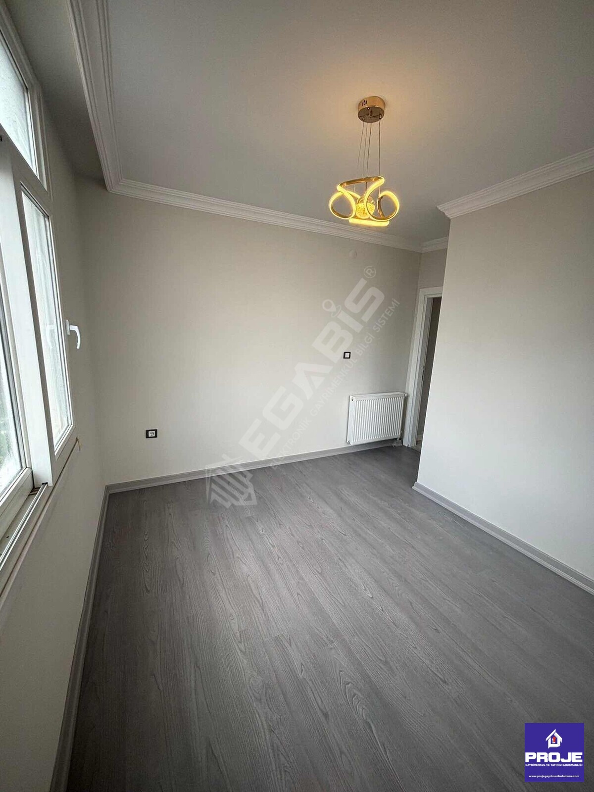 MAVİ BLV ÜZERİ 3+1 FUL YAPILI DOĞAL GAZLI AZ KATLI - 18
