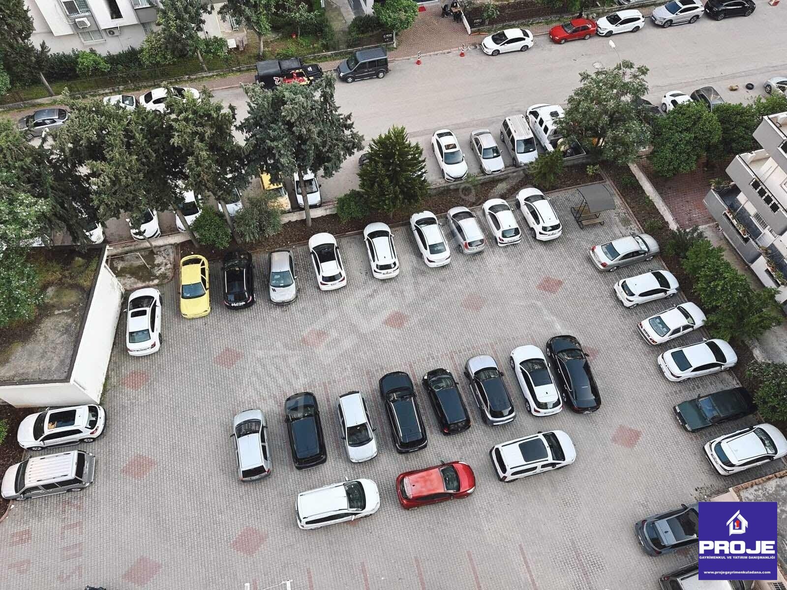 ÖZALDA BULVAR ÜZERİ GENİŞ OTURUMLU 3+1 DAİRE - 13