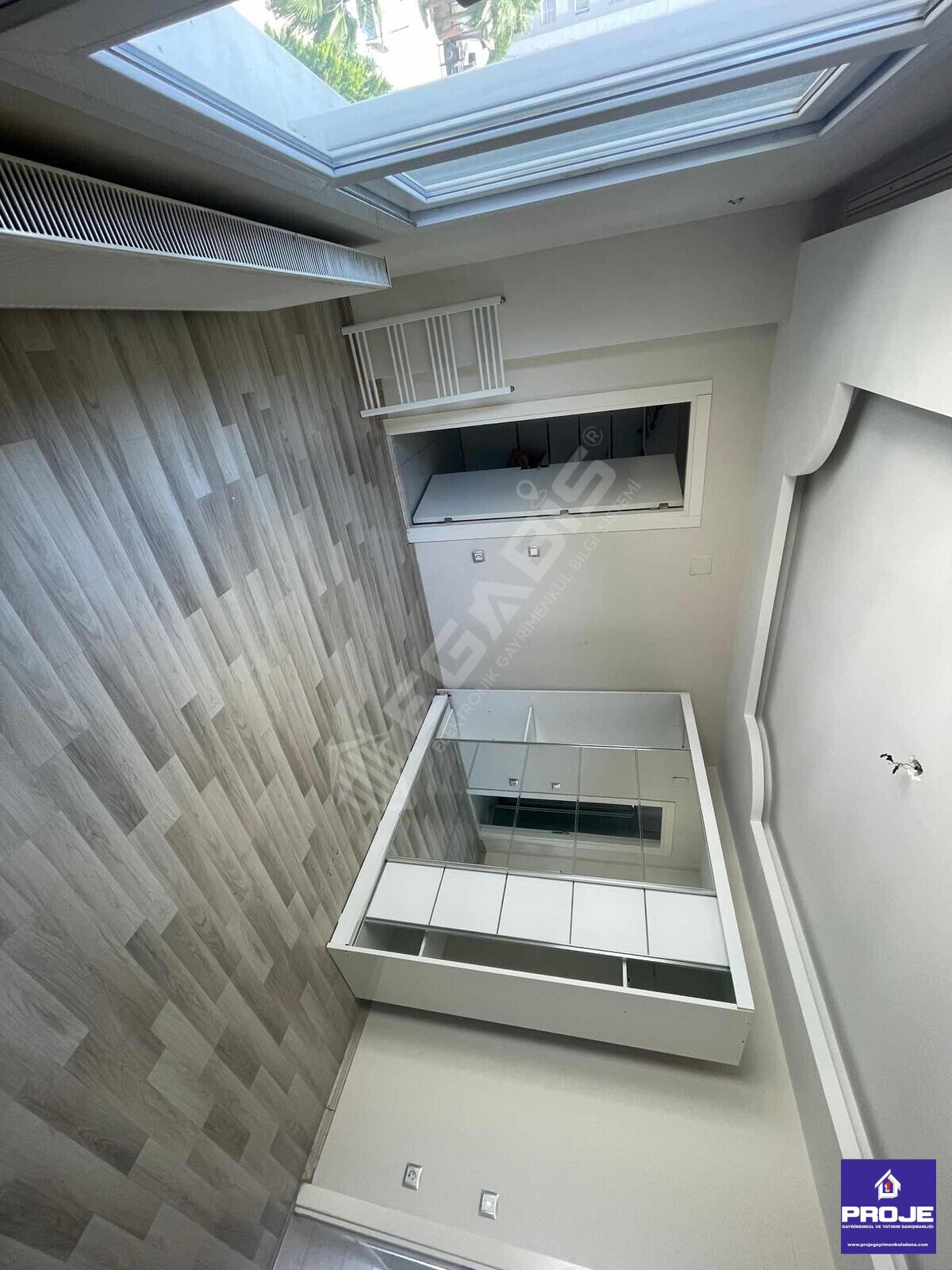 GÜRSELPAŞA'DA HAYAT BÜFE ARKASINDA CEPHELERİ AÇIK DAİRE - 3