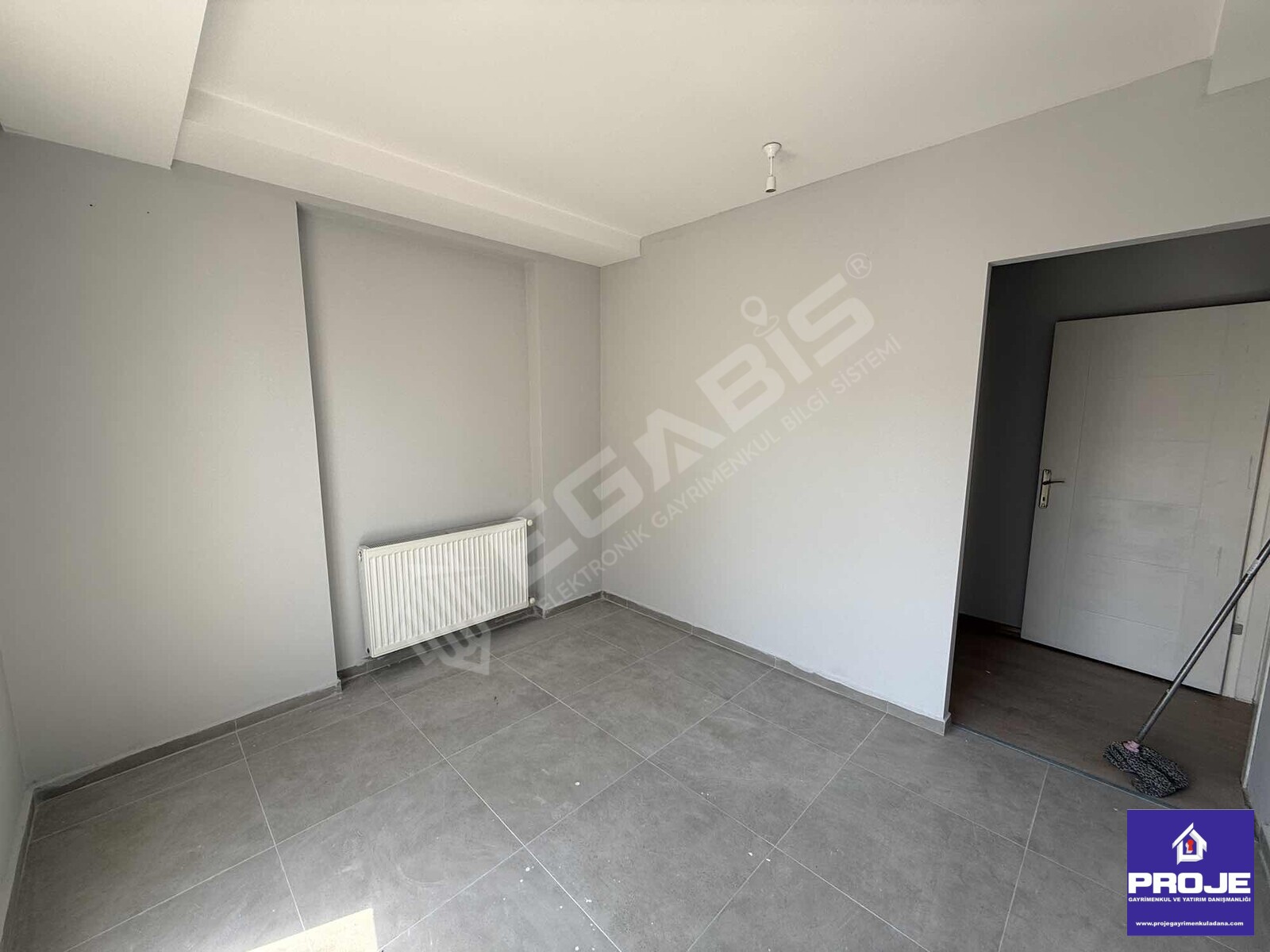 METRO YOLUNA YAKIN AZ KATLI DOĞALGAZLI 2+1 KİRALIK DAİRE - 20