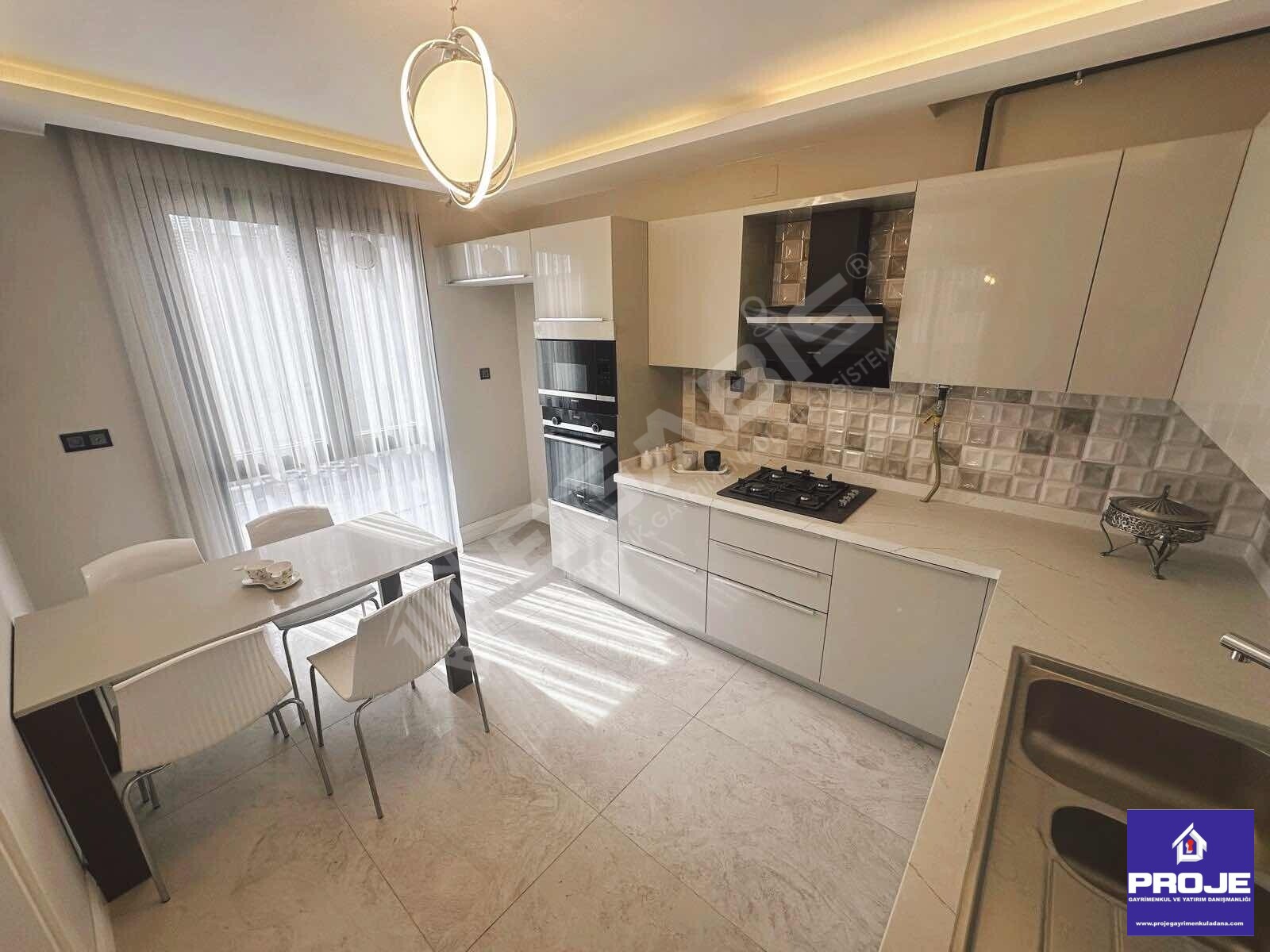 PROJEDEN 4+1 FULL SOSYAL DONATILI SATILIK DAİRE