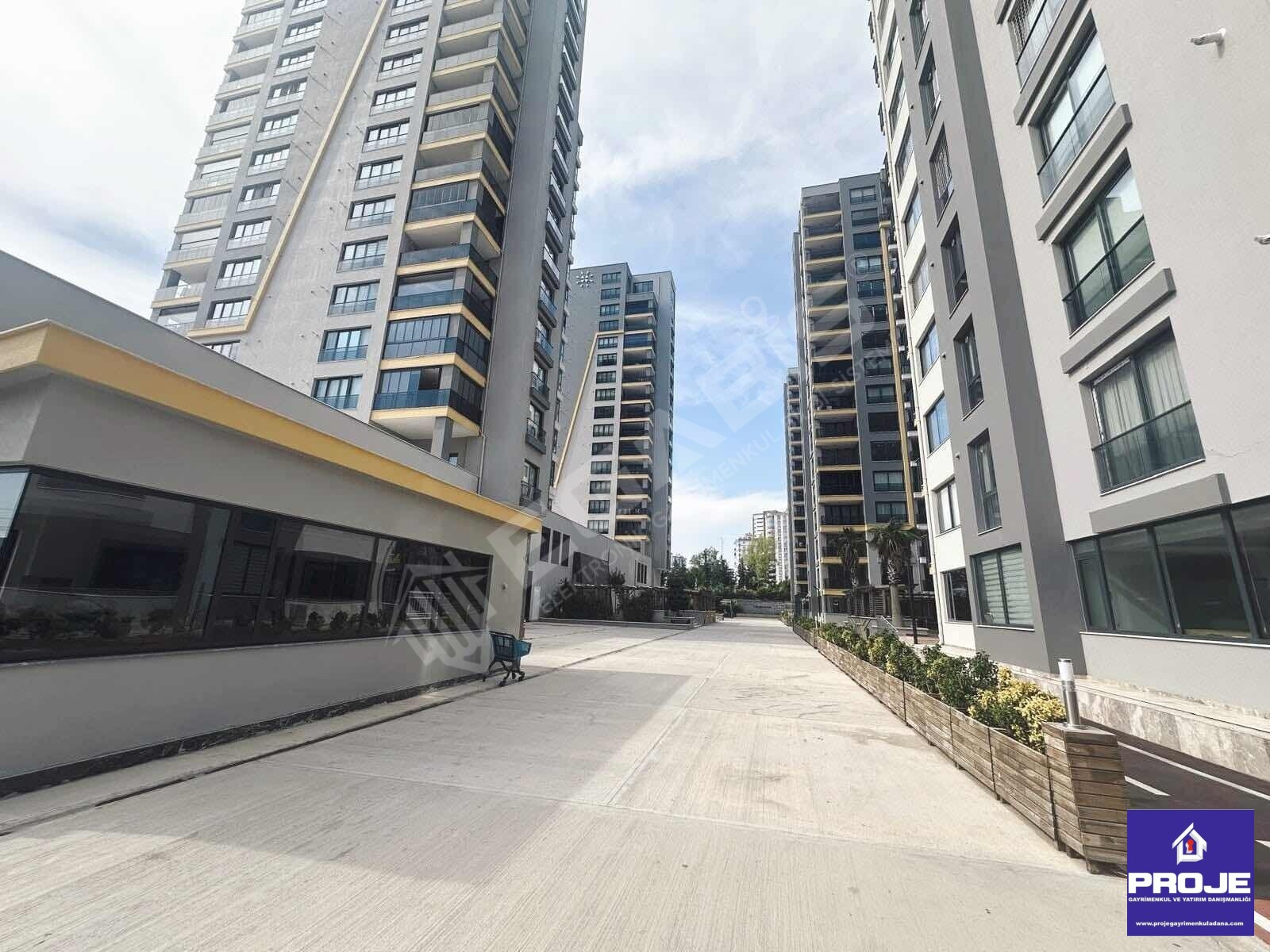 PROJEDEN 4+1 FULL SOSYAL DONATILI SATILIK DAİRE - 19