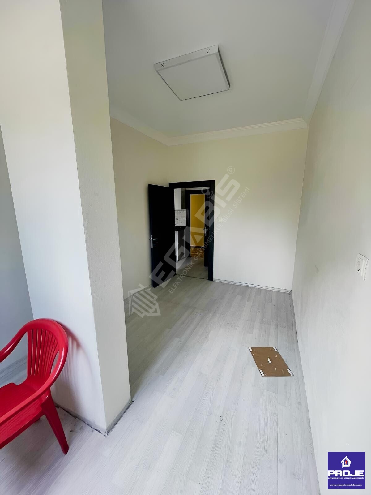 GÜRSELPAŞA'DA TUCK COFEE KARŞISI 1+1 FERAH DAİRE ! - 3