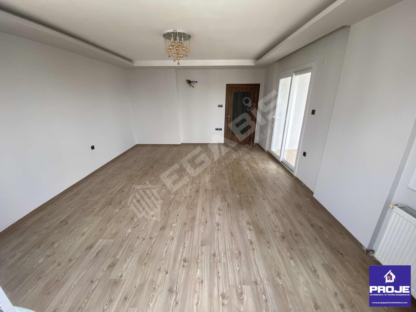 CEPHELERİ KOMPLE AÇIK,SİTE İÇİ,HATASIZ,MUZZAM PEYZAJLI - 15