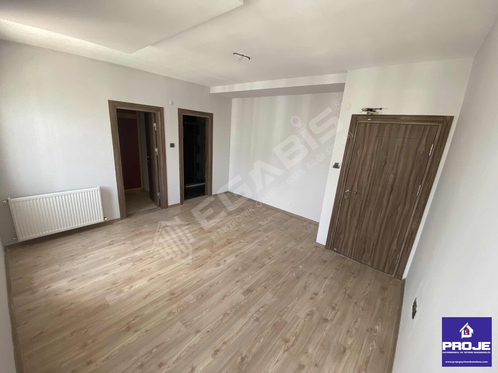 CEPHELERİ KOMPLE AÇIK,SİTE İÇİ,HATASIZ,MUZZAM PEYZAJLI - 33