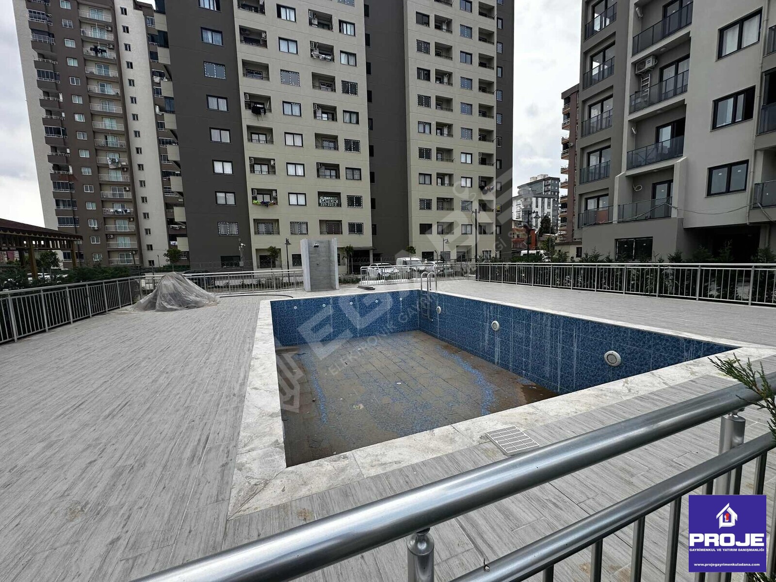MİTHATPAŞA HALİL AVCI HAVUZLU LÜKS 1+1 YÜKSEK KİRA GETİRİLİ - 2