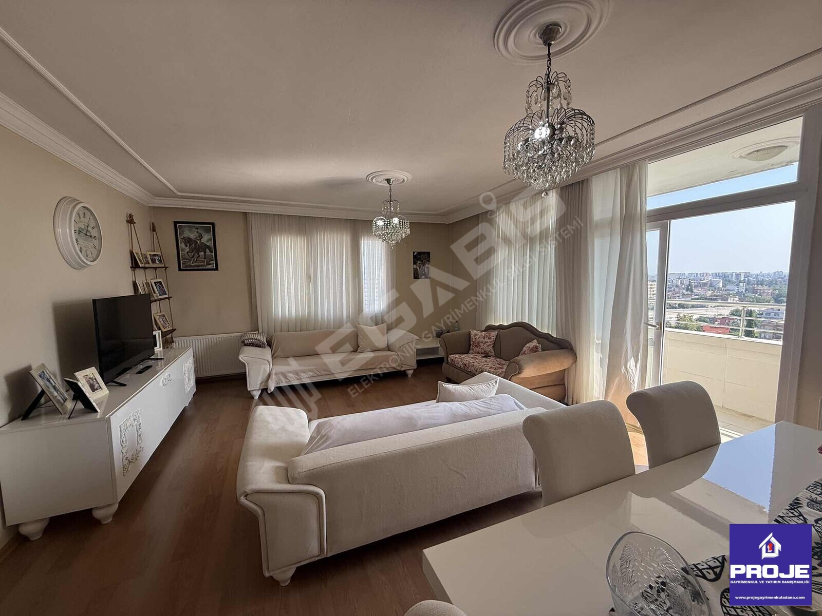 METRO YOLU ÜZERİ GENİŞ OTURUMLU MASRAFSIZ 3+1 SATILIK DAİRE - 6