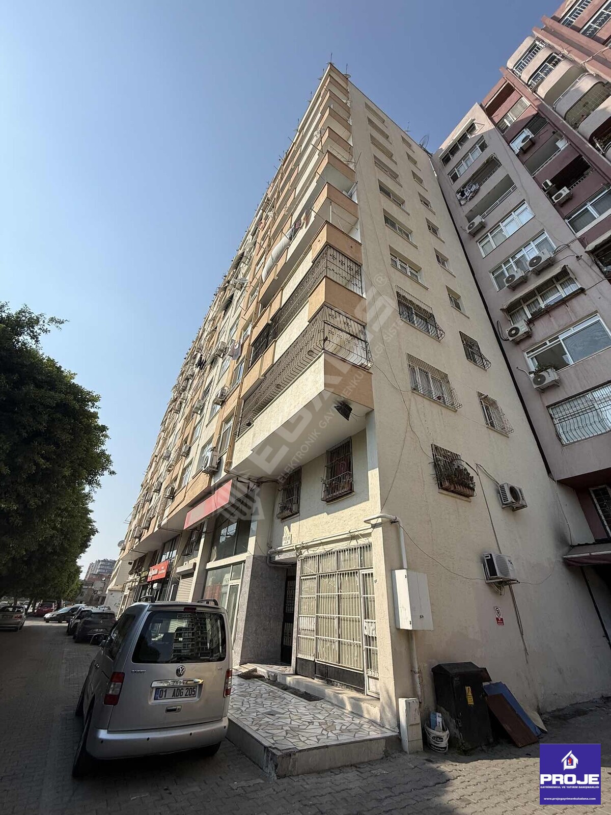 METRO YOLU ÜZERİ GENİŞ OTURUMLU MASRAFSIZ 3+1 SATILIK DAİRE - 26