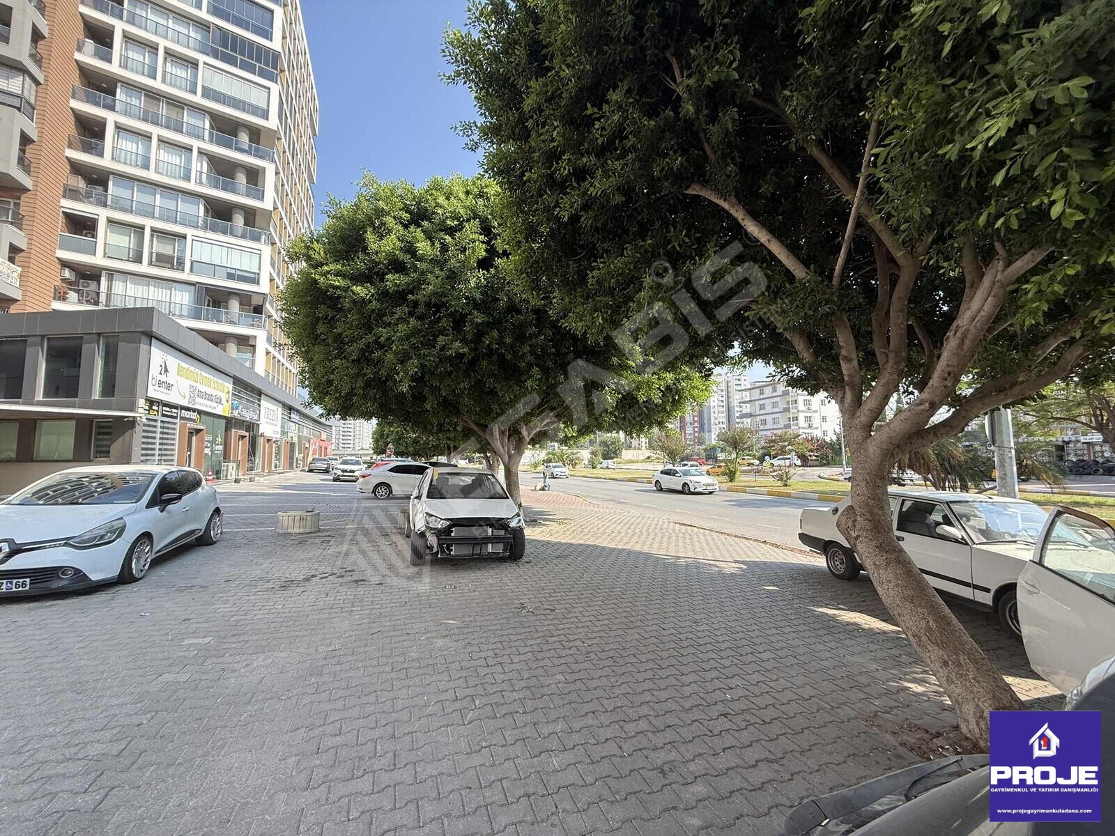 METRO YOLU ÜZERİ GENİŞ OTURUMLU MASRAFSIZ 3+1 SATILIK DAİRE - 27