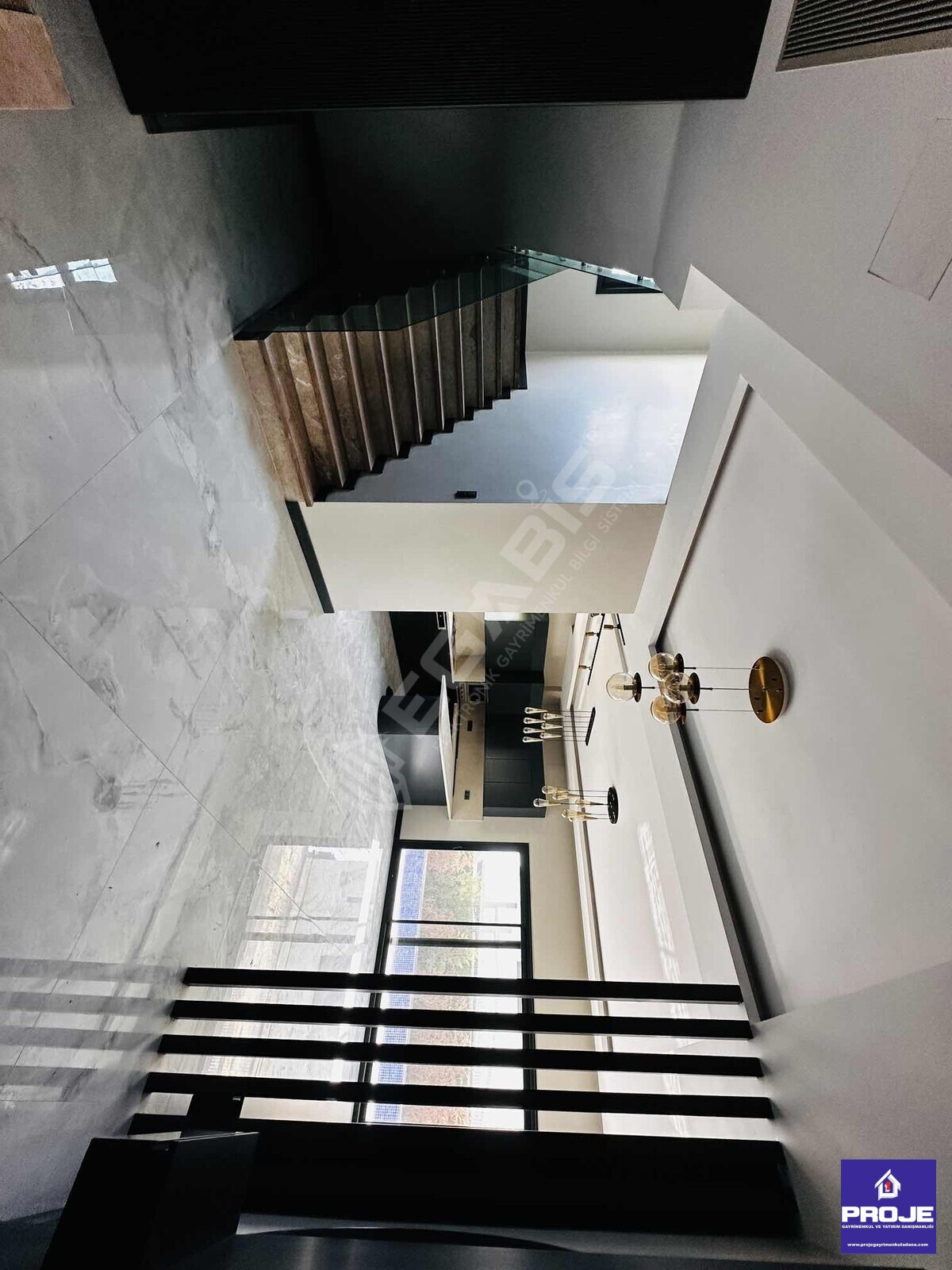 KABASAKAL ACİL SATILIK VİLLA 4+1 HAVUZLU GÜVENLİKLİ - 8