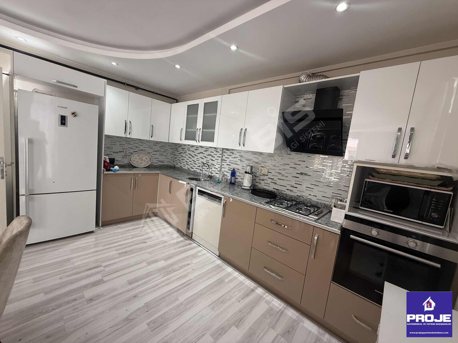 ACİL FİYAT DÜŞTÜ ADANA'NIN EN GENİŞ 3+1 DAİRESİ - 3