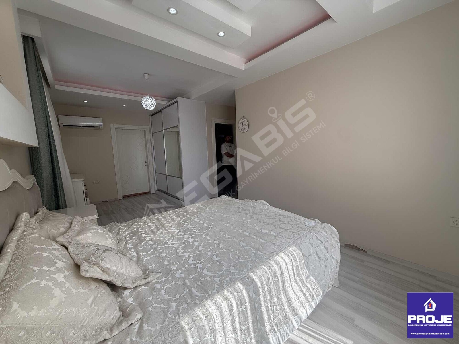 ACİL FİYAT DÜŞTÜ ADANA'NIN EN GENİŞ 3+1 DAİRESİ - 20