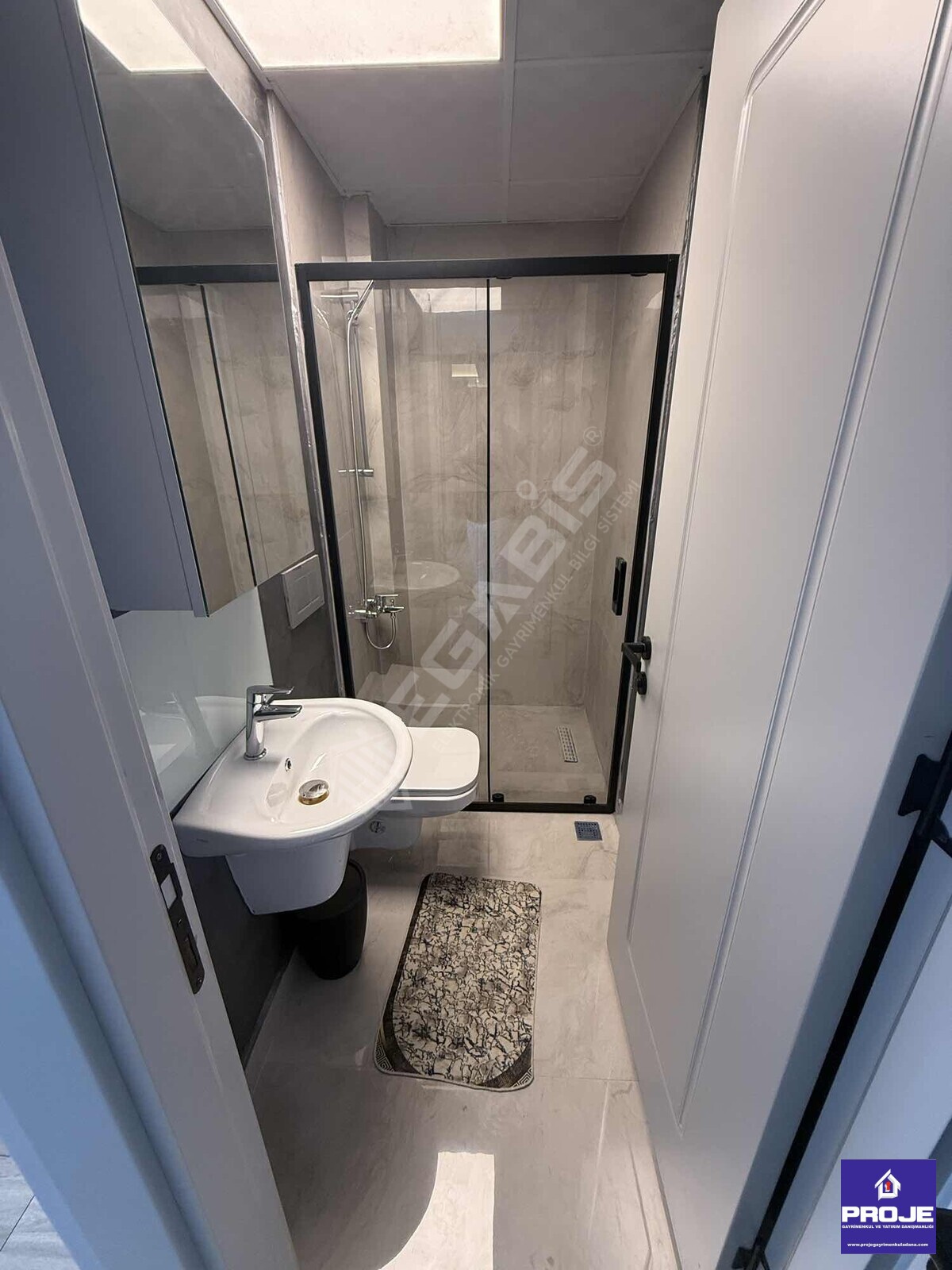 ÖZEL SİTEDE 3+1 SIFIR KİRALIK DAİRE - 15