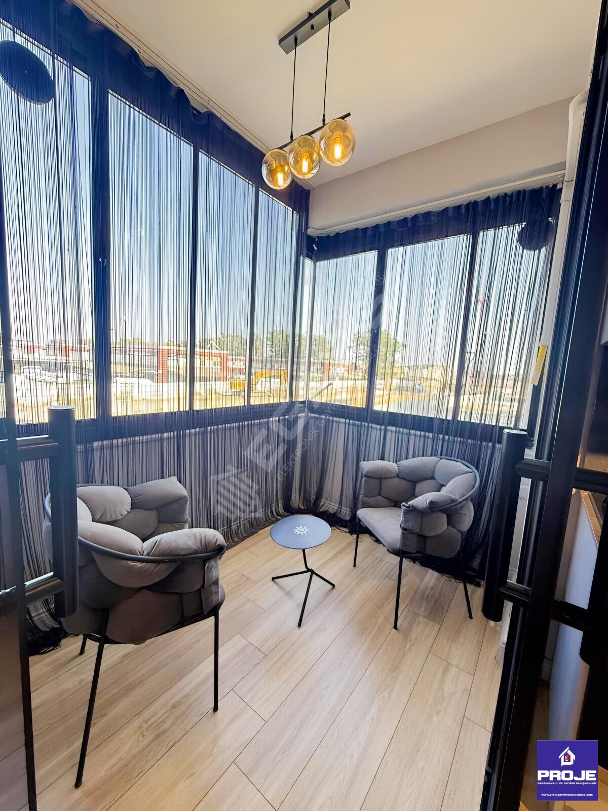 ÖZEL SİTE İÇERİSİNDE SIFIR 2+1 - 3