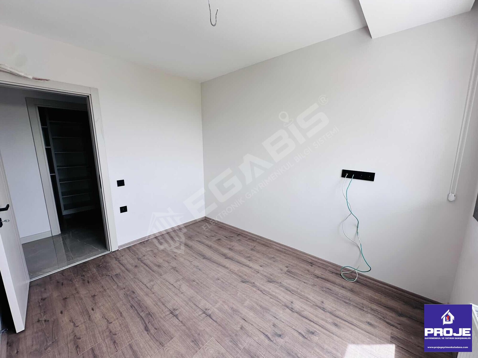 ACİL SATILIK 3+1 KAPALI MUTFAK AZ KATLI İSKANLI SATILIK DAİRE - 10