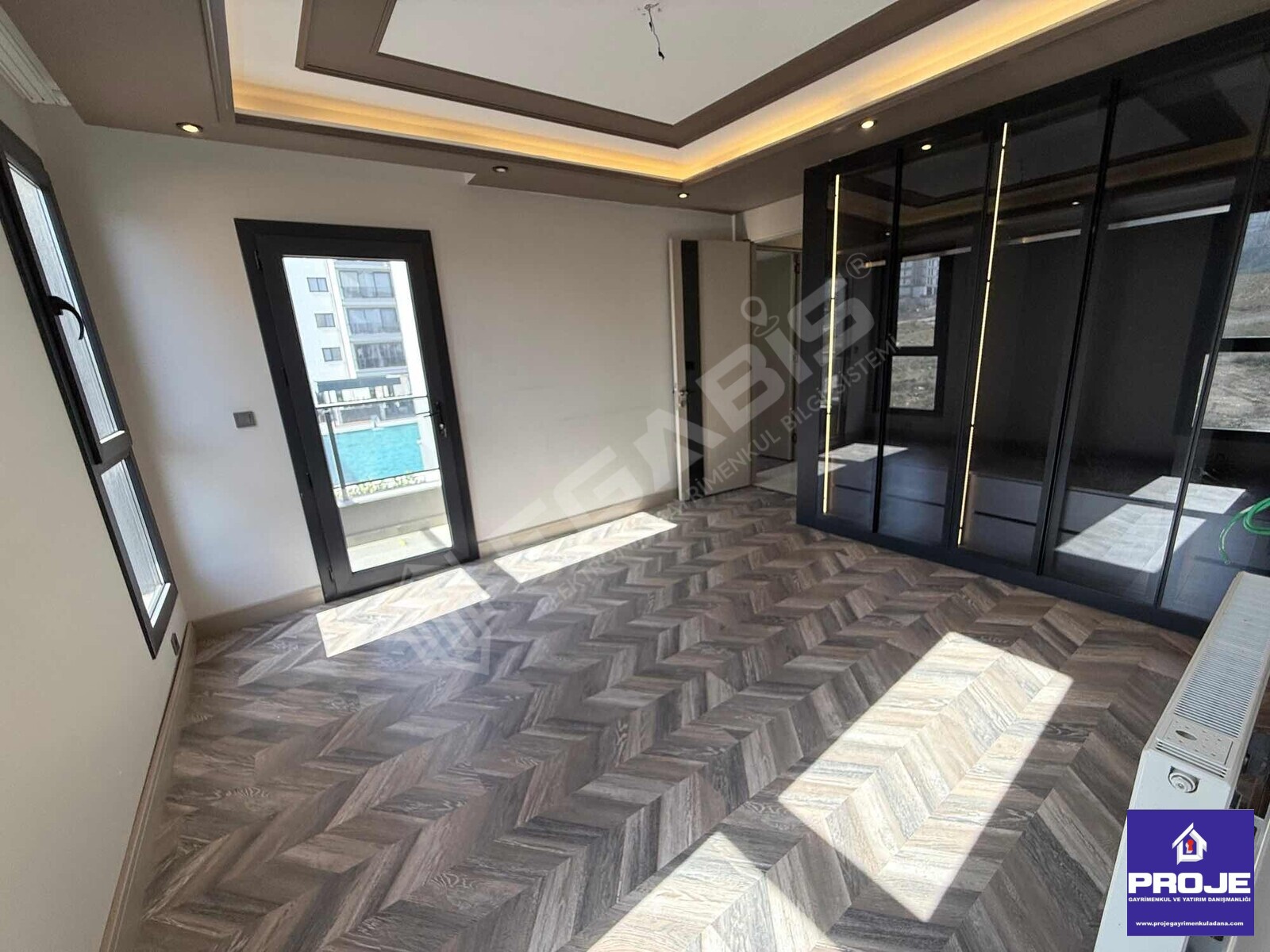 FUAR ALANI CİVARI ULTRA LÜKS 4+1 HAVUZLU EMSALSİZ SATILIK DAİRE - 32