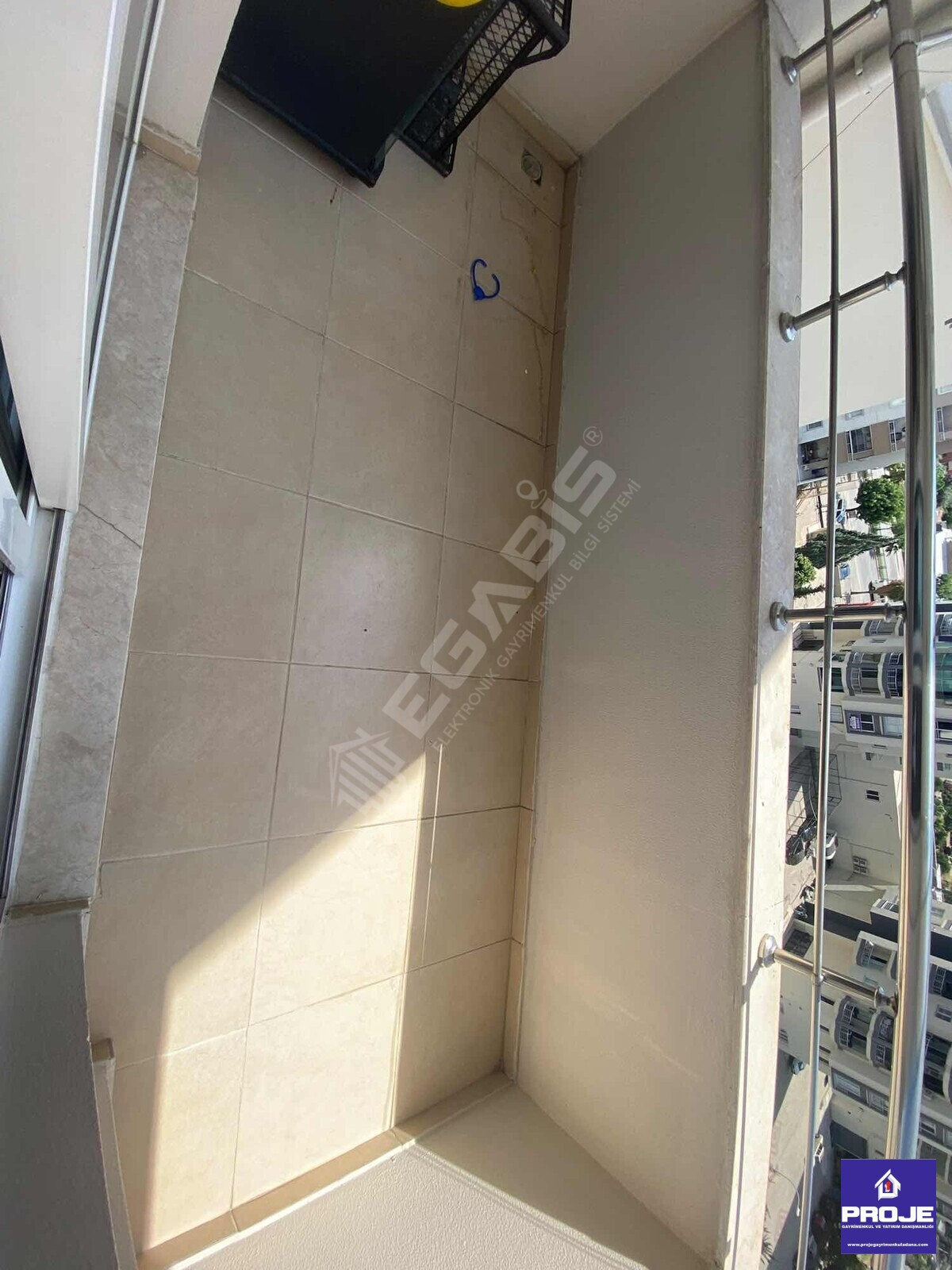 HAVUZLU GÜVENLİKLİ 3+1 KAPALI MUTFAK DAİRE - 17