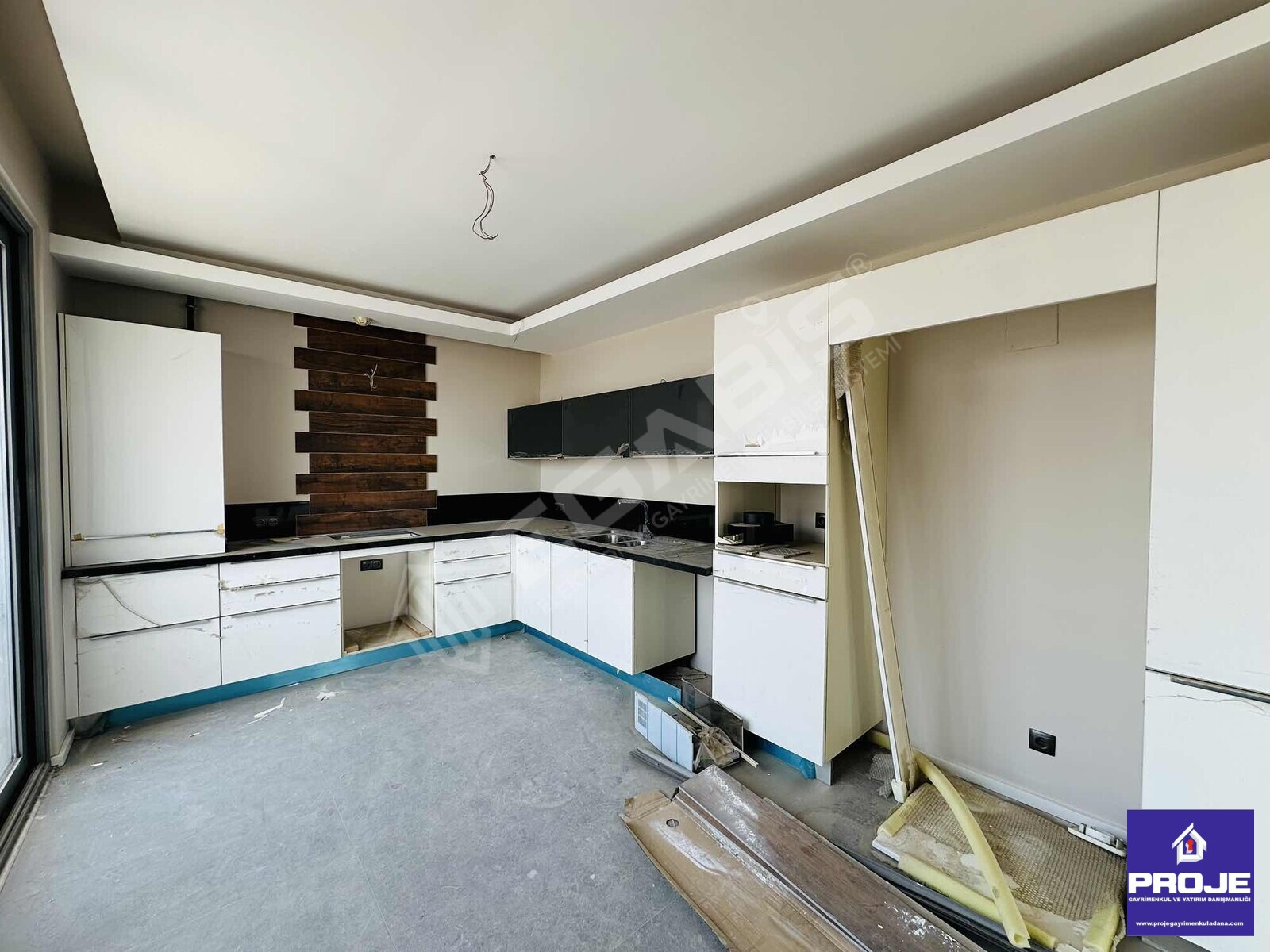 GENİŞ M2 ARAYANLARA!BULVAR ÜZERİ 235 m2 SIFIR 3+1 LUX DAİRE - 9