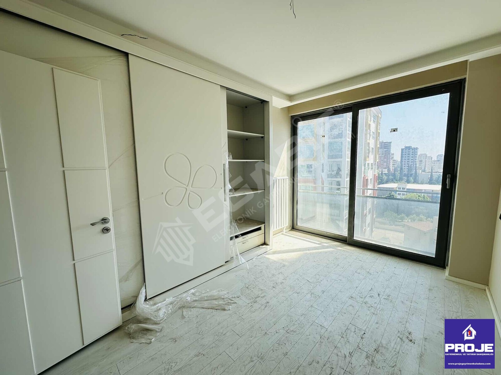 GENİŞ M2 ARAYANLARA!BULVAR ÜZERİ 235 m2 SIFIR 3+1 LUX DAİRE - 22