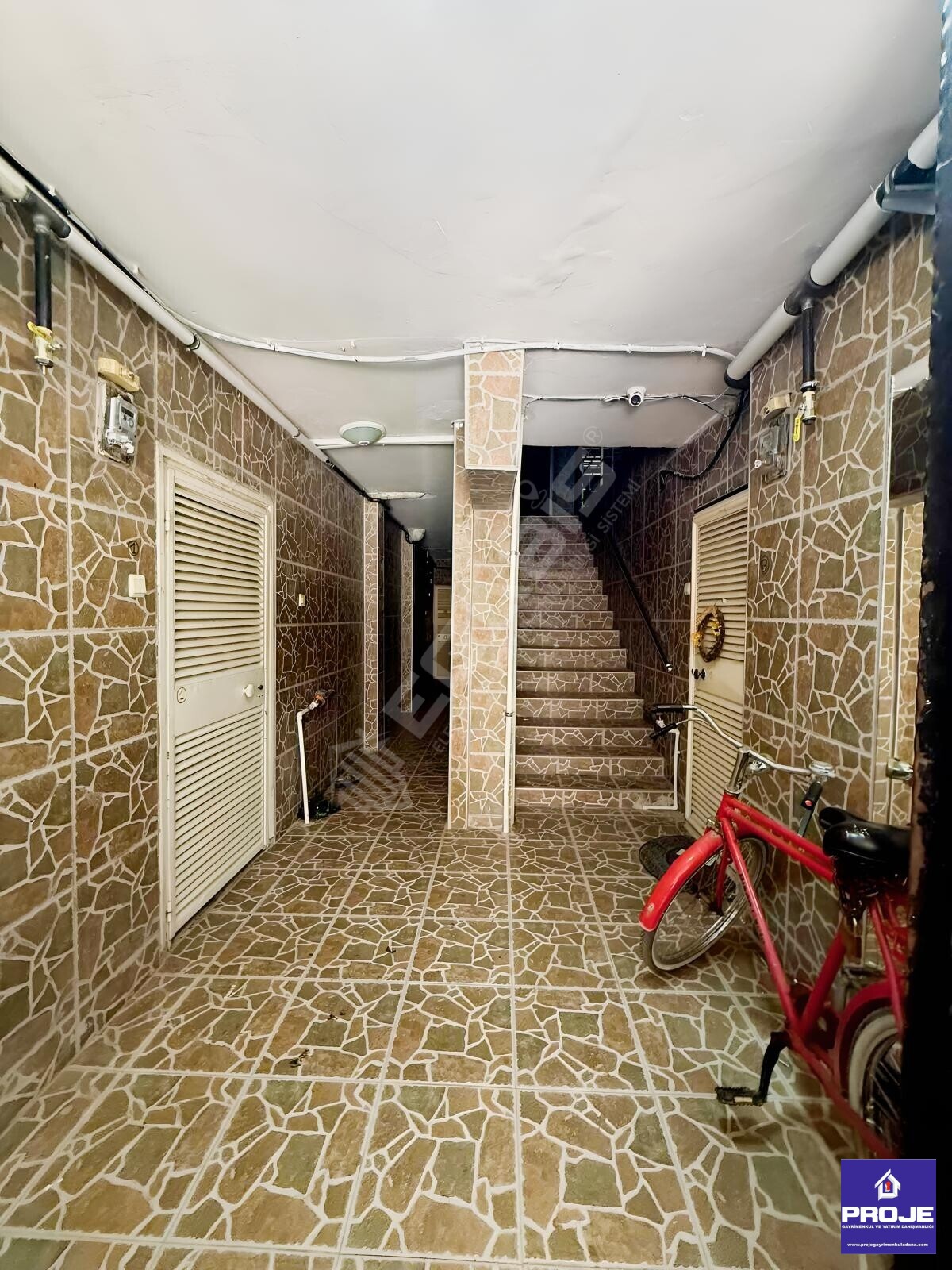 BARAJYOLU YÜRÜME MESAFESİNDE 3+1 KAPALI MUTFAK CAZİP FİYAT! - 2