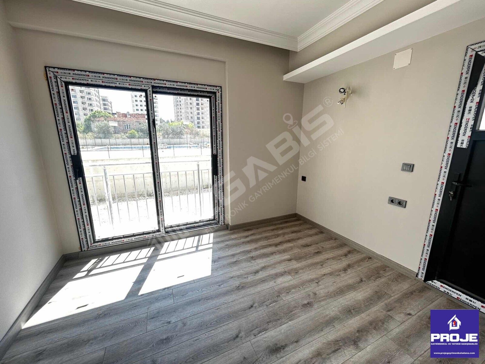 KABASAKAL'DA 3+1 SİTE İÇERİSİNDE SIFIR DAİRE - 2