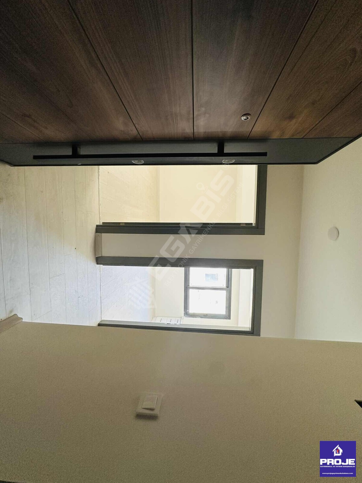 ESENTEPE'DE SIFIR | GENİŞ M2 | 2+1 | ÇİFT BANYOLU FIRSAT DAİRE - 2